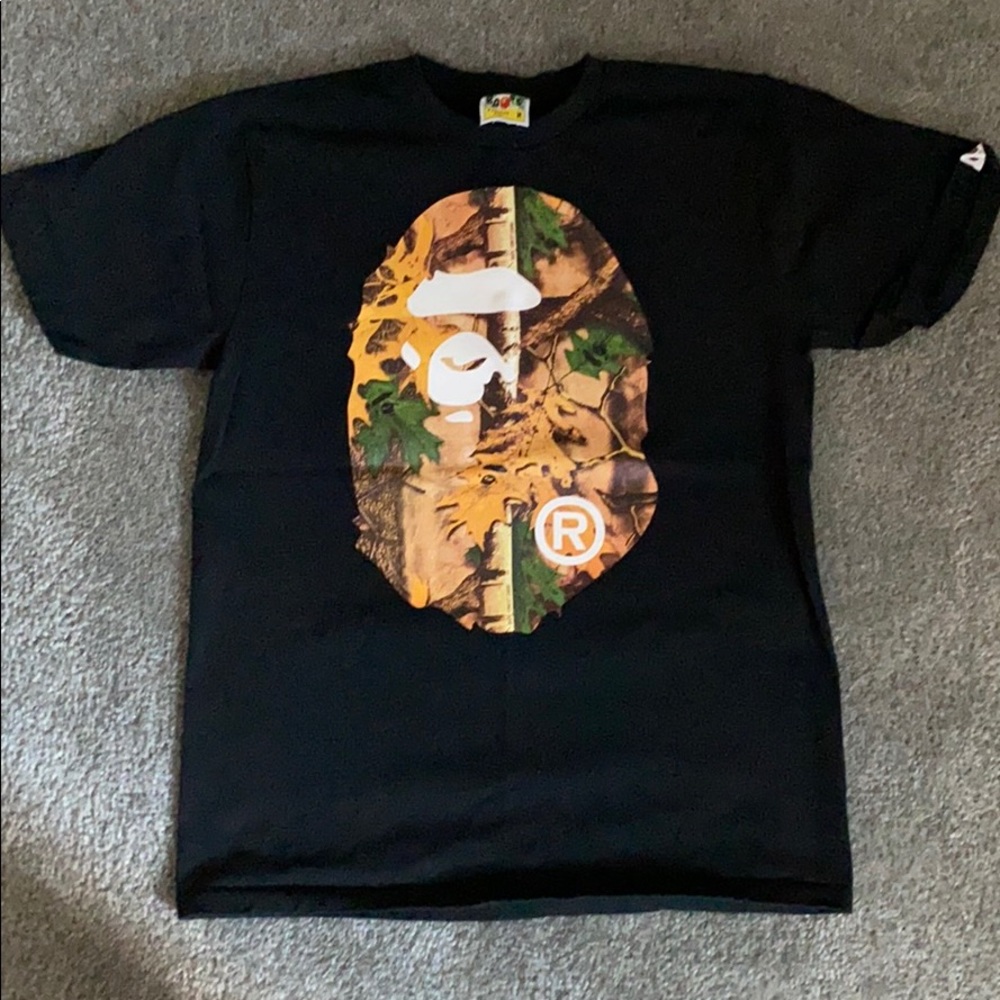 Medium Black Bathing Ape T-shirt